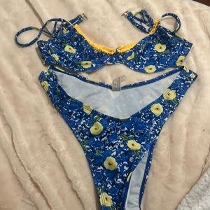 Bikini, blue with yellow flowers